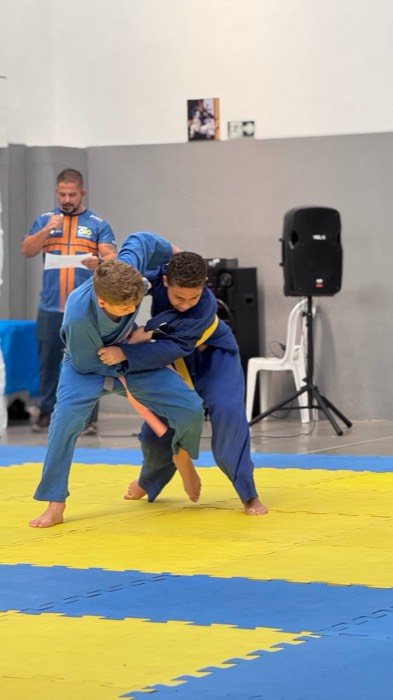 Alunos durante o treino